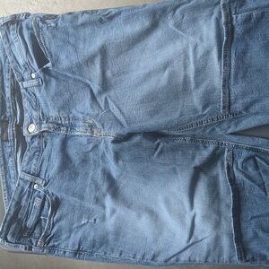 Silver Jeans Size 22, Length 22 Western Glove Works Suki Capri pant jeans.